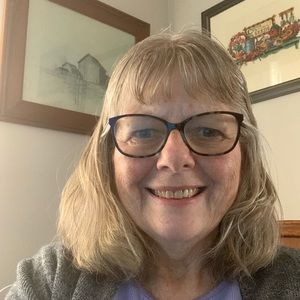 Meet your Posher, Deborah